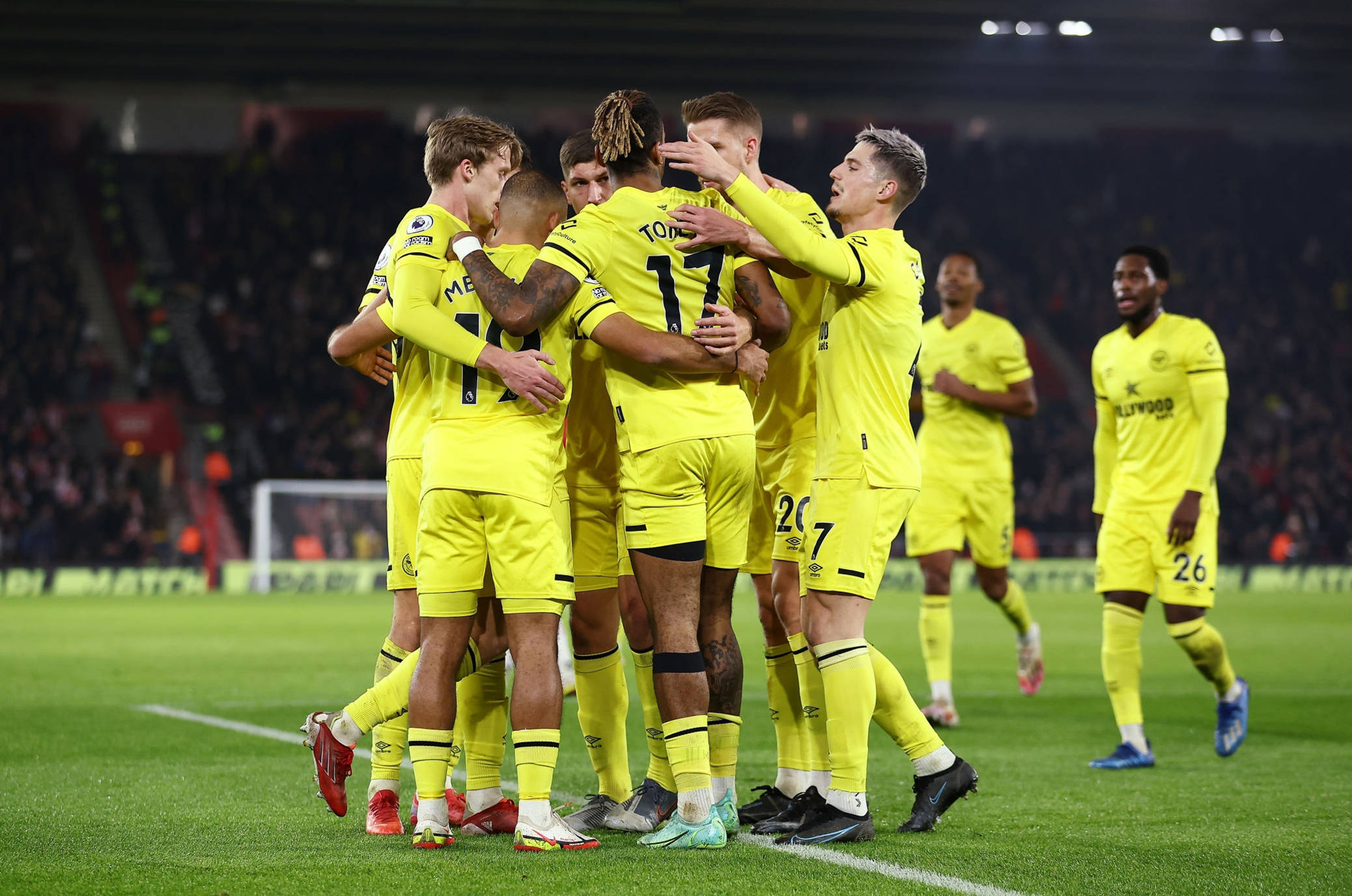 中展现出独 中展现出独