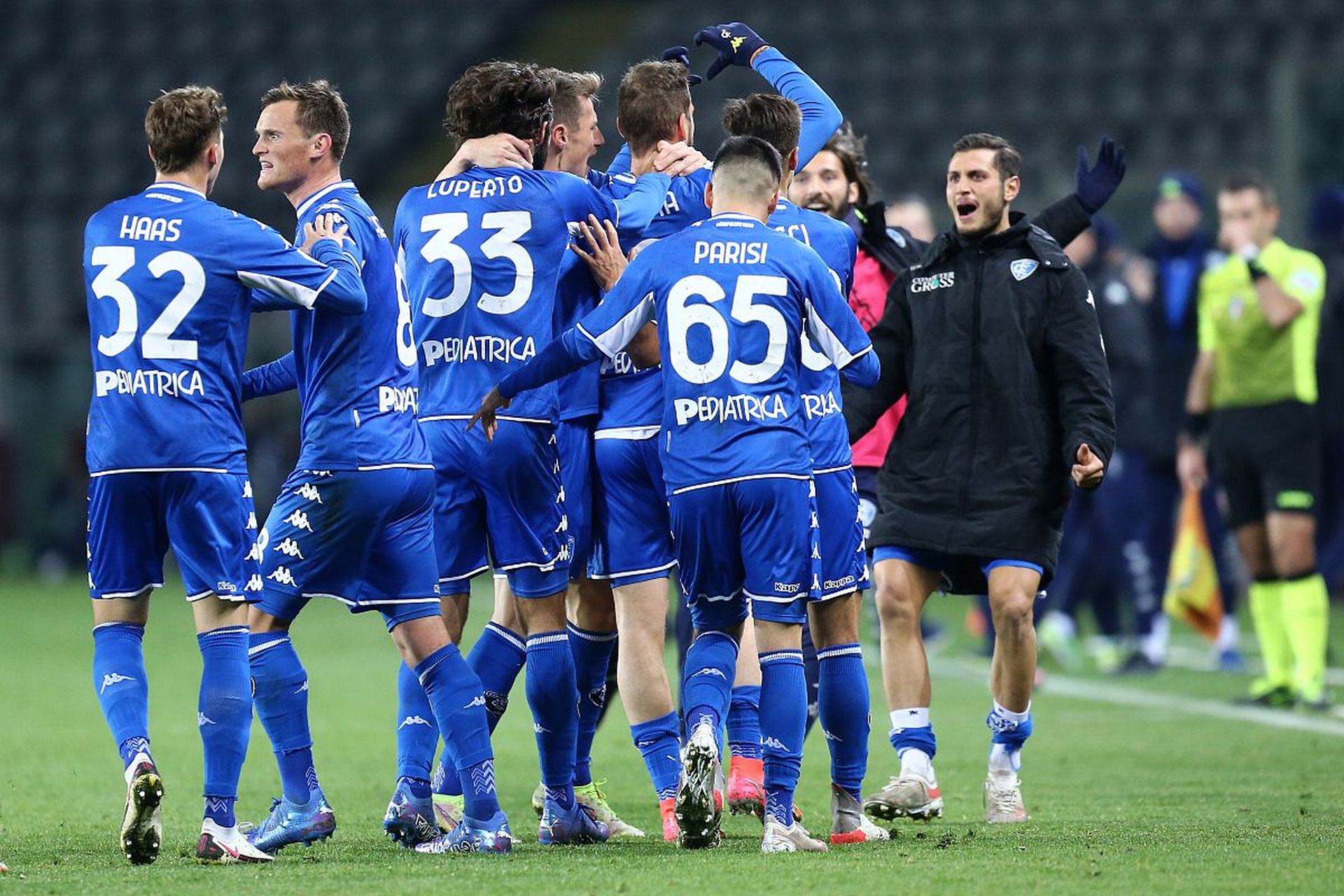 水晶宫主席 水晶宫主席