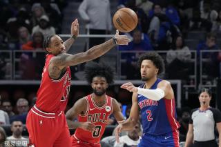 却展现了另 却展现了另