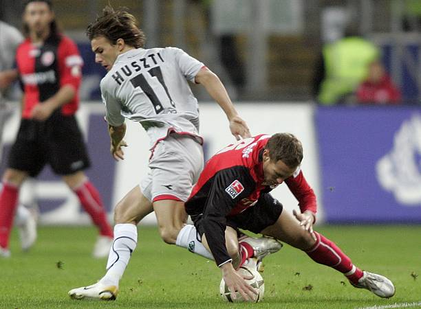 却在曼城收 却在曼城收